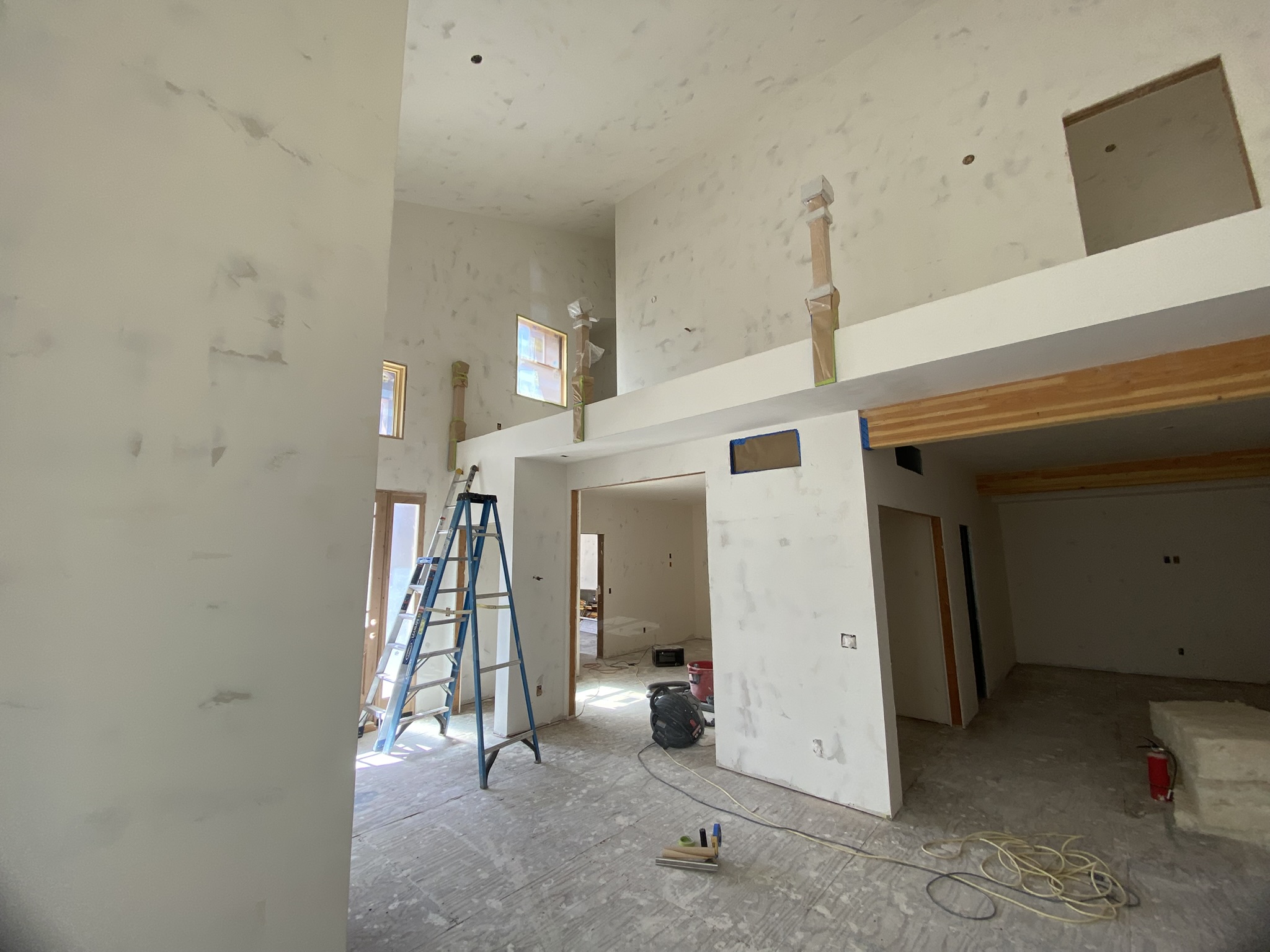 New Castle Interior — Alpine Color Craft