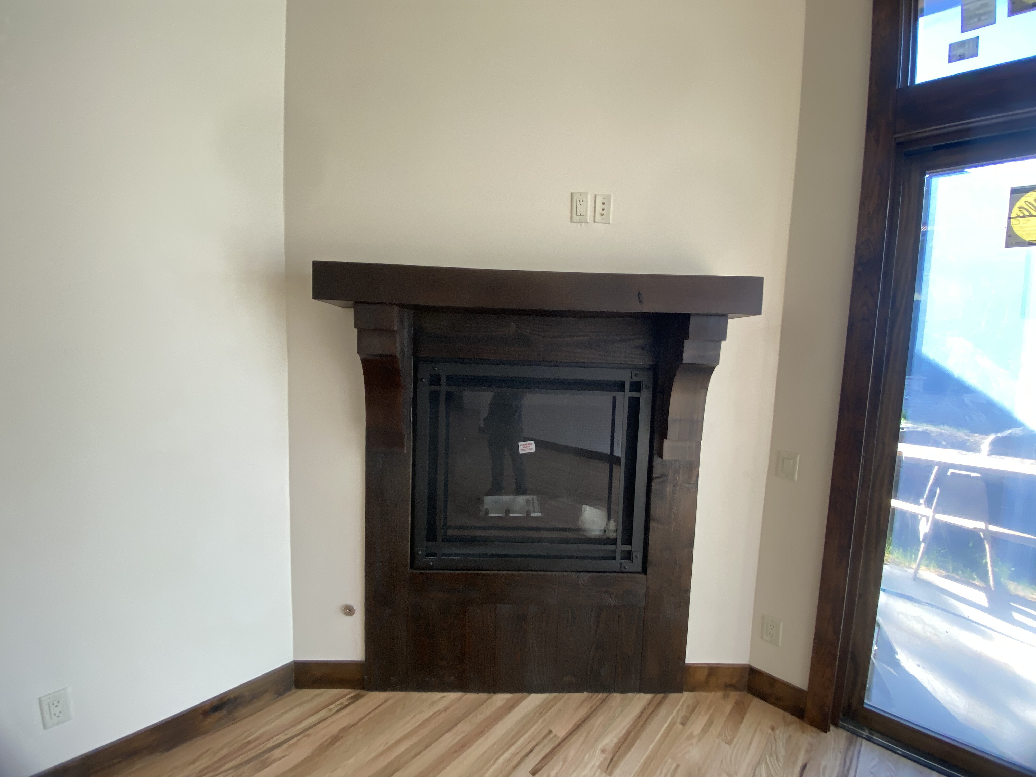 New Castle Interior — Alpine Color Craft